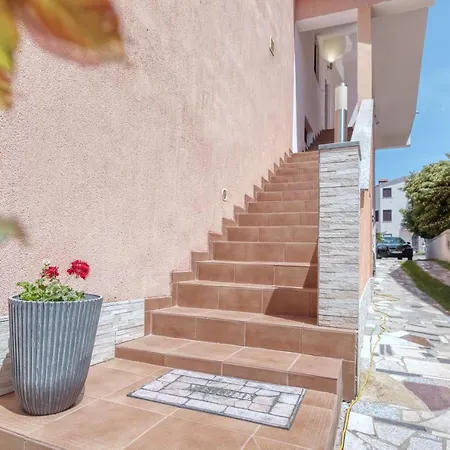 & Primavera Lägenhet