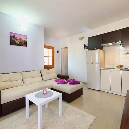 Lägenhet & Primavera