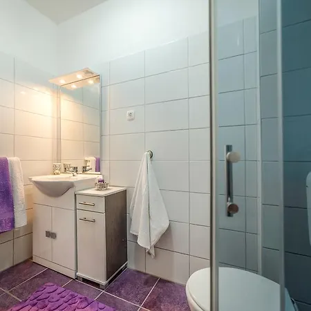 Lägenhet & Primavera Pula